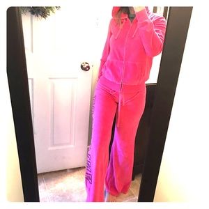 VS track suit